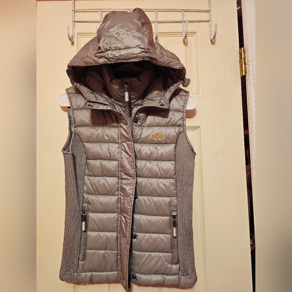 Superdry puff vest with hoody